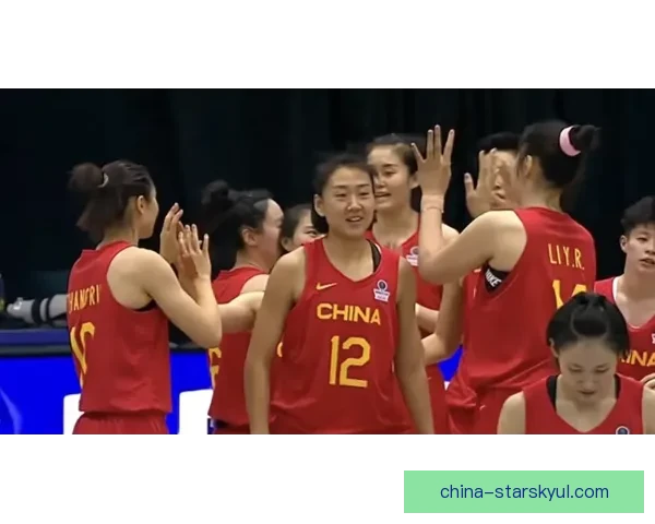 中国女篮首战胜马里 李月汝砍21+11